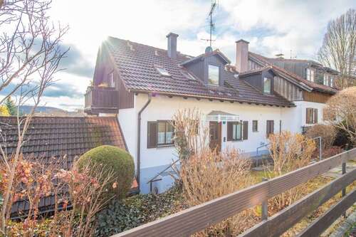 Foto - Haus zum Kaufen in Weßling 995.000,00 € 202 m²