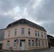 Haus zum Kaufen in Elmshorn 599.000,00 € 250 m²