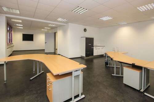Foto - Büro in Hilden 525,00 € 70 m² - 525,00 EUR Kaltmiete, ca.  70,00 m²