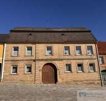 Haus zum Kaufen in Neustadt am Kulm 129.000,00 € 187 m²