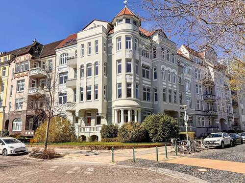 Foto - Wohnung zum Kaufen in Kiel Schreventeich 459.000,00 € 130 m²