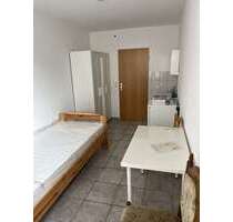 Wohnung zum Mieten in Frankfurt 400,00 € 15 m²