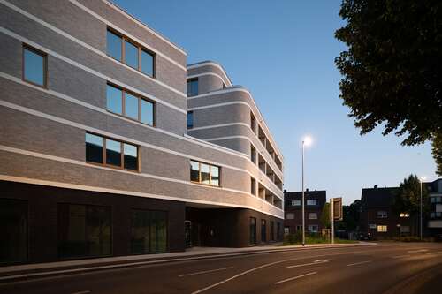 Foto - Wohnung zum Mieten in Grevenbroich 1.141,83 € 84.58 m²