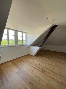 Foto - Wohnung zum Mieten in Leipzig 1.162,92 € 105.72 m²