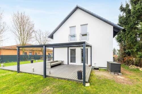 Foto - Haus zum Kaufen in Müncheberg 460.000,00 € 130.78 m²
