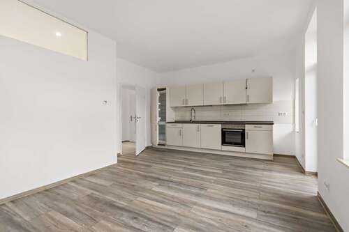Foto - Wohnung zum Mieten in Halle (Saale) Ost 670,00 € 72.5 m²
