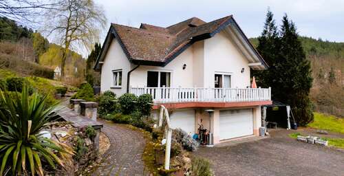 Foto - Haus zum Kaufen in Frankenstein 1.495.000,00 € 446 m²