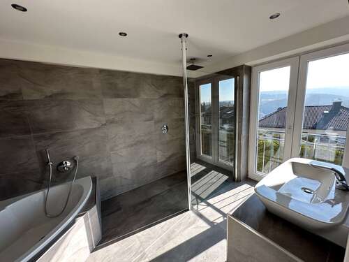 Foto - Haus zum Kaufen in Eppstein 998.990,00 € 250.03 m²