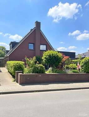 Foto - Haus zum Kaufen in Osterrönfeld 359.000,00 € 184.66 m²