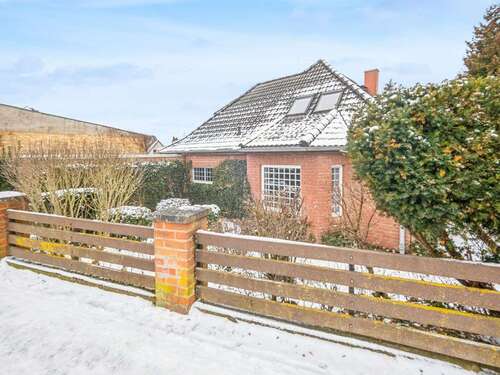 Foto - Haus zum Kaufen in Pinnow 250.000,00 € 170 m²