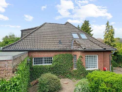 Foto - Haus zum Kaufen in Pinnow 265.000,00 € 170 m²