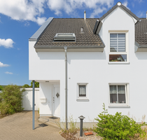 Haus zum Kaufen in Mittenwalde 450.000,00 € 133.95 m²