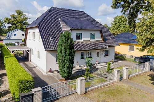 Foto - Haus zum Kaufen in Werneuchen 660.000,00 € 252.95 m²
