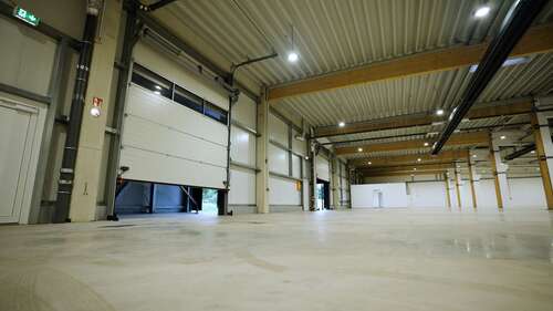 Foto - Halle in Meckenheim 8.800,00 € 1230 m²