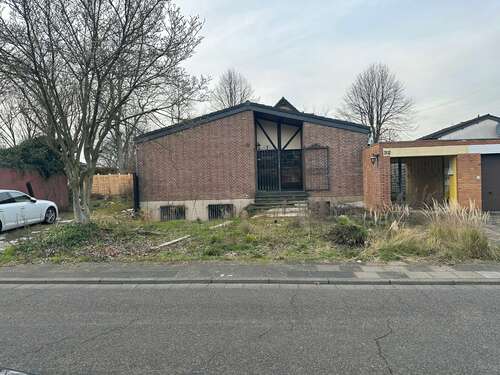Foto - Haus zum Kaufen in Köln 979.000,00 € 278 m²