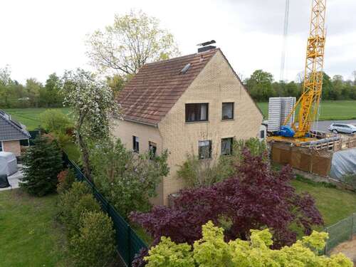 Foto - Haus zum Kaufen in Meerbusch 449.000,00 € 136 m²