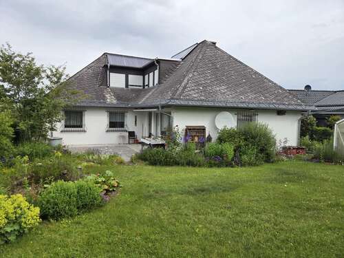 Foto - Haus zum Kaufen in Taunusstein Wehen 589.000,00 € 134 m²