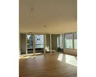 Wohnung zum Mieten in Hannover 1.645,41 € 126.57 m²