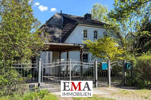 Foto - Haus zum Kaufen in Schönwalde-Glien 750.000,00 € 164 m²
