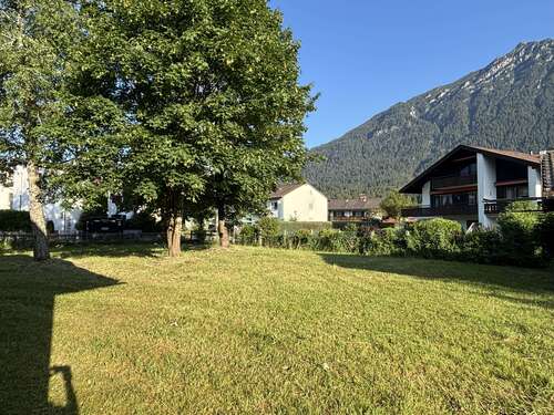 Foto - Grundstück zu verkaufen in Garmisch 973.000,00 € 556 m²