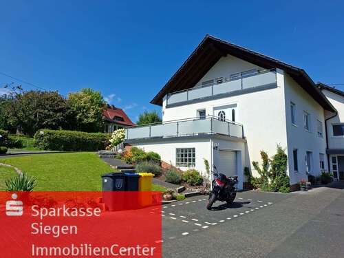 Foto - Haus zum Kaufen in Freudenberg 399.000,00 € 213 m²