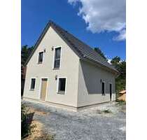 Haus zum Kaufen in Weinböhla 499.900,00 € 112 m²