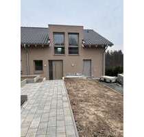 Wohnung zum Kaufen in Neunkirchen-Seelscheid 479.000,00 € 139.98 m²