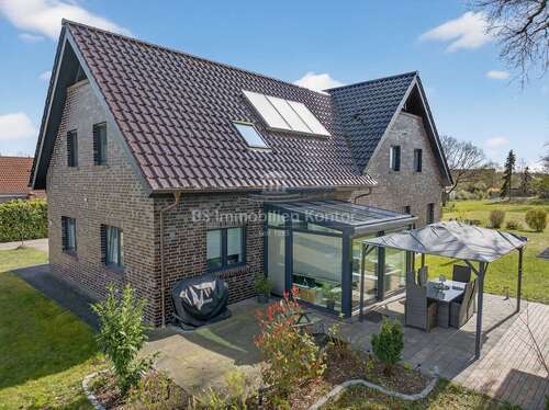 Foto - Haus zum Kaufen in Westoverledingen Flachsmeer 665.000,00 € 263.76 m²