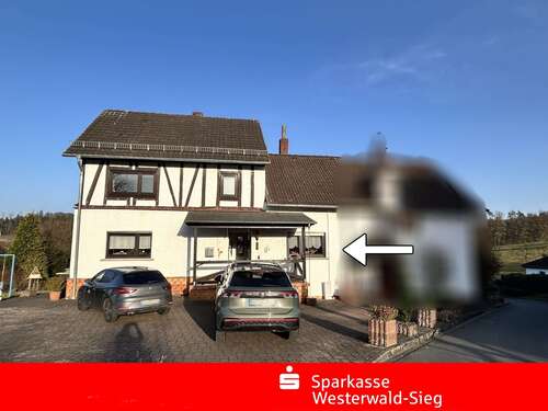 Foto - Haus zum Kaufen in Bürdenbach 159.000,00 € 124.98 m²