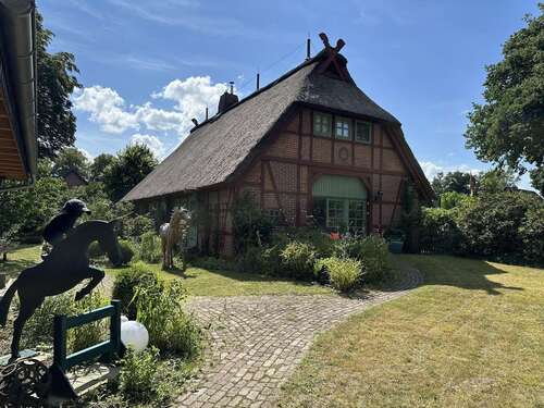 Foto - Haus zum Kaufen in Salzhausen 630.000,00 € 170 m²