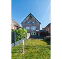 Haus zum Kaufen in Meerbusch 740.000,00 € 195 m²