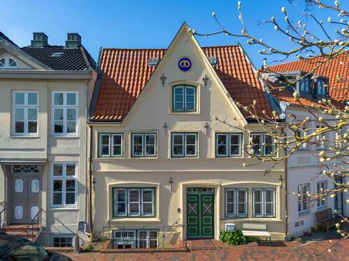 Foto - Haus zum Kaufen in Glückstadt 635.000,00 € 249 m²