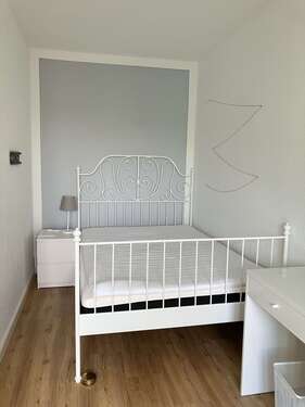 Foto - Wohnung zum Mieten in Rostock 530,00 € 12 m²