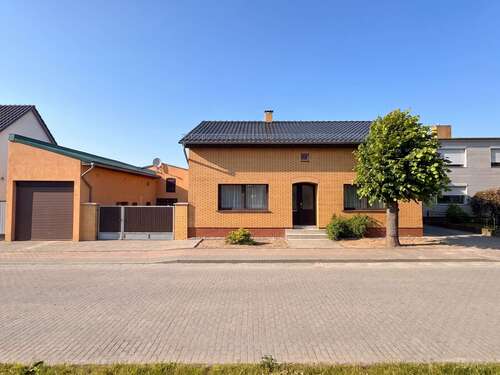 Foto - Haus zum Kaufen in Chorin OT Golzow 449.000,00 € 186 m²