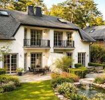 Haus zum Kaufen in Kleinmachnow 990.000,00 € 293 m²