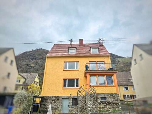 Foto - Haus zum Kaufen in Sankt Goarshausen 310.000,00 € 182 m²