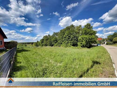 Foto - Grundstück zu verkaufen in Bernhardswald 140.000,00 € 880 m²