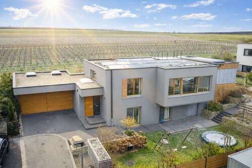 Foto - Haus zum Kaufen in Nieder-Olm 1.450.000,00 € 236.6 m²