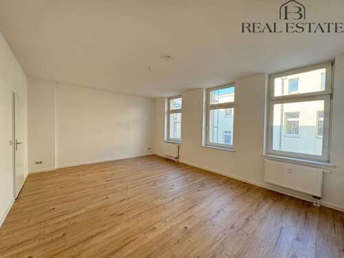 Foto - Wohnung zum Mieten in Magdeburg 495,00 € 84 m²