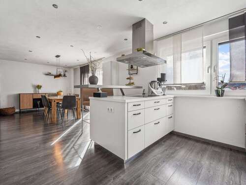 Foto - Haus zum Kaufen in Werneck Stettbach 499.000,00 € 120 m²