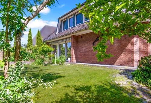 Foto - Haus zum Kaufen in Delmenhorst 499.000,00 € 336.73 m²