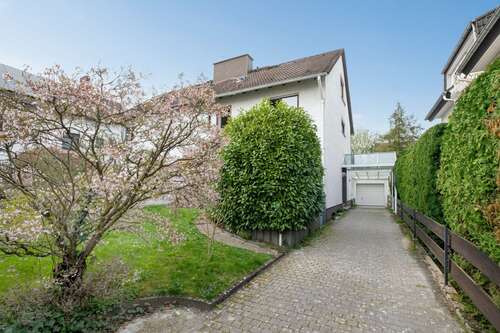 Foto - Haus zum Kaufen in Dreieich Götzenhain 649.000,00 € 149.6 m²