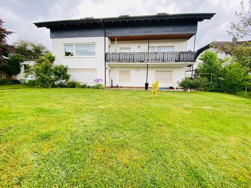 Foto - Haus zum Kaufen in Aßlar 475.000,00 € 240 m²