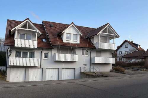 Foto - Wohnung zum Kaufen in Weissach im Tal 230.000,00 € 64 m²