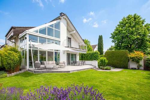 Foto - Haus zum Kaufen in Rodgau 1.174.000,00 € 321.45 m²