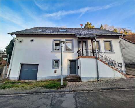 Foto - Haus zum Kaufen in Kaiserslautern 218.000,00 € 177 m²