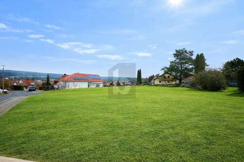 Foto - Grundstück zu verkaufen in Seybothenreuth 163.530,00 € 711 m²