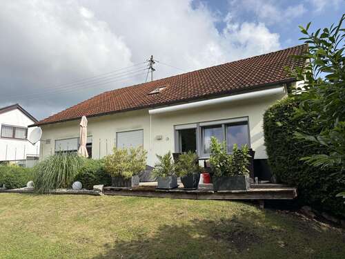 Foto - Haus zum Kaufen in Weichering 429.000,00 € 105.09 m²