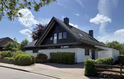 Foto - Haus zum Mieten in Heide Süderholm 1.865,00 € 150 m²