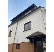 Haus zum Kaufen in Quierschied 96.000,00 € 150 m²